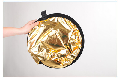 探索专业摄影的得力助手 金银双面摄影反光板